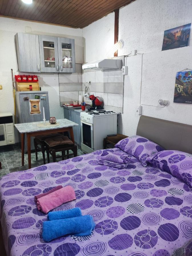 Prenociste Indija Hrvic Διαμέρισμα Εξωτερικό φωτογραφία